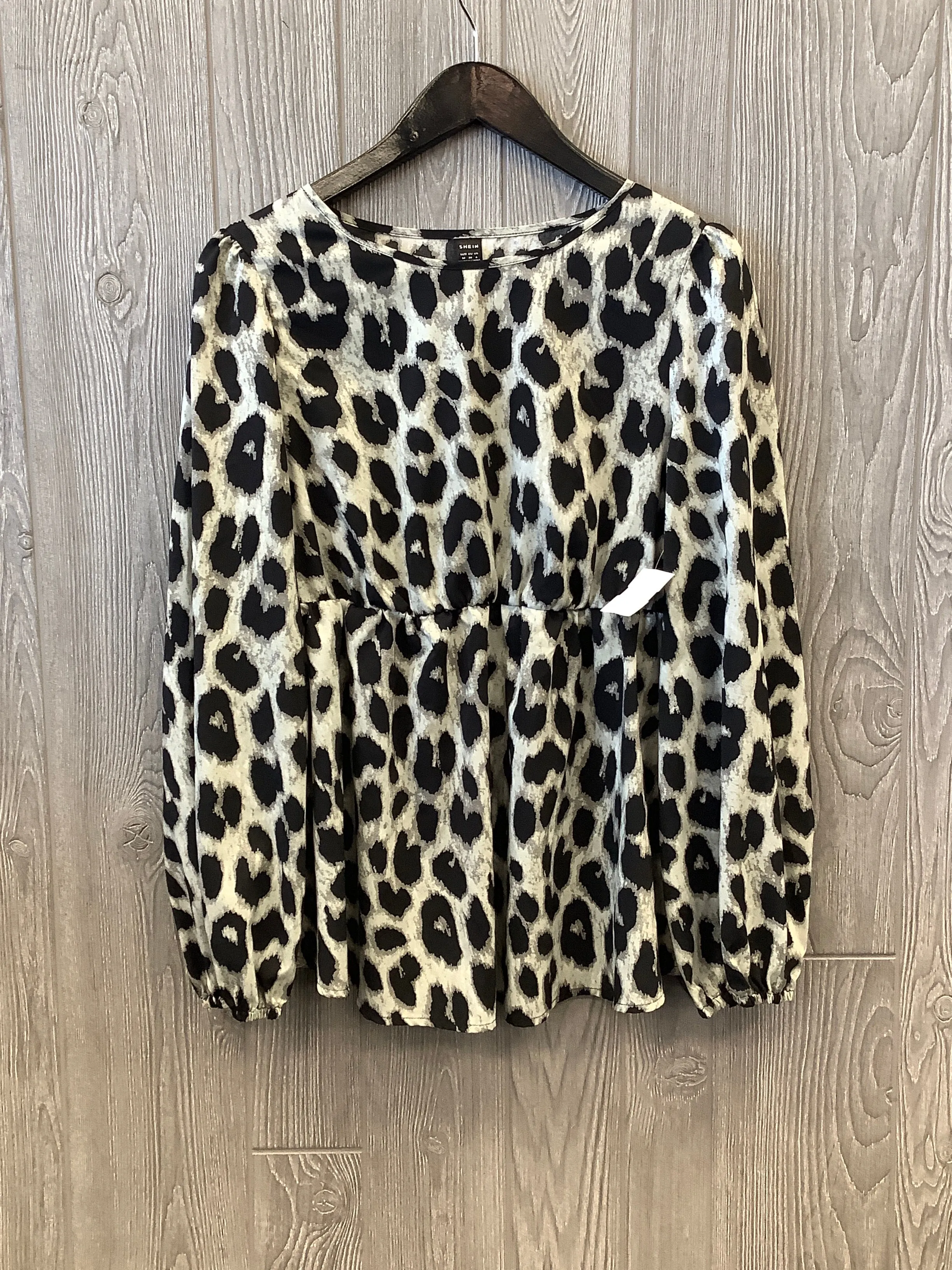 Blouse Long Sleeve By Shein In Animal Print, Size: M