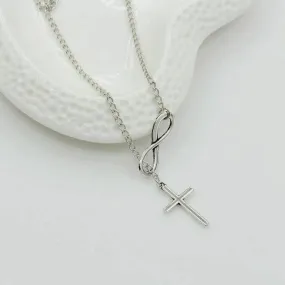 Collier Croix d'Infini