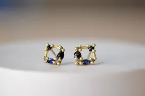 Des Gouttes de Rosee Studs