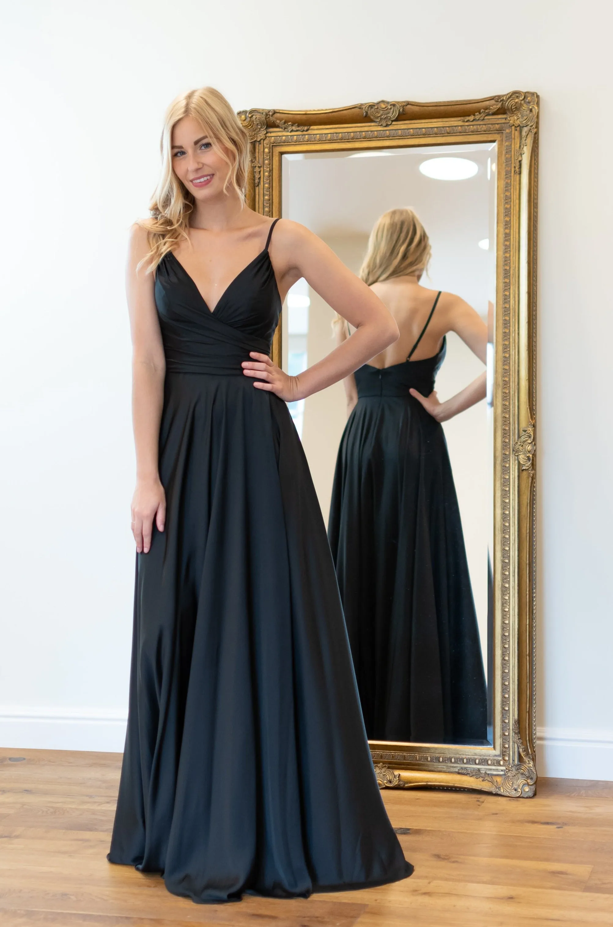 Heavenly Hue Dress - Black