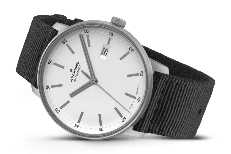 Montre Junghans - Form A Titan cadran blanc