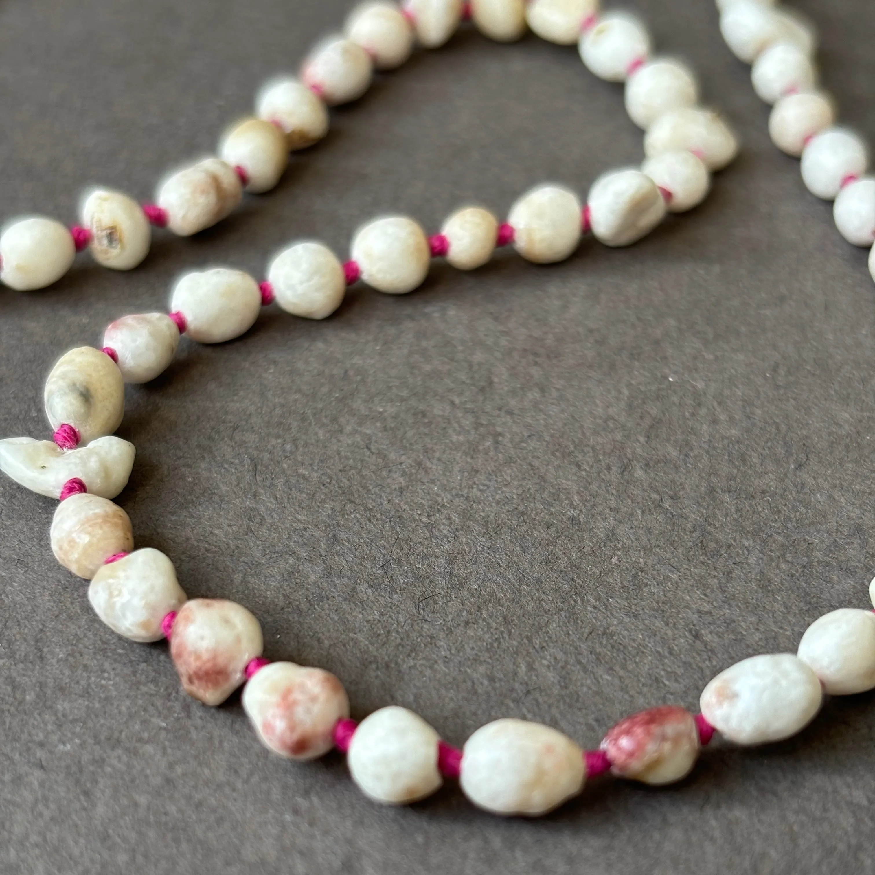 sweet heart natural wild found scallop pearl necklace